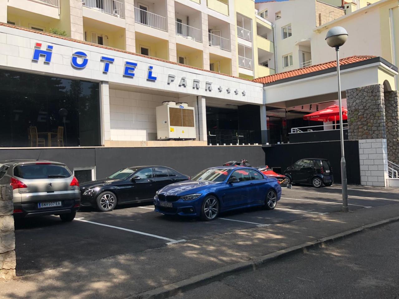 Hotel Park ツリクヴェニツァ エクステリア 写真
